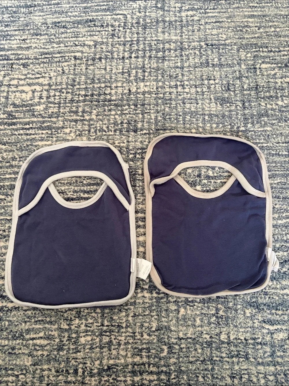Burt Bees+ 8pc baby bib and White Burp Cloths bundle
